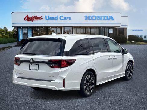 Used 2026 Honda Odyssey Elite image 5
