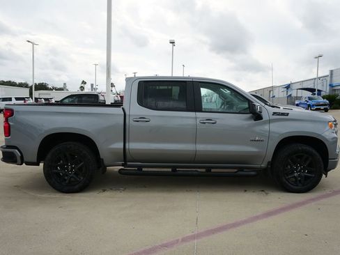 Used 2023 Ford F350 Lariat image 4