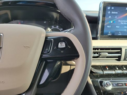 Certified 2022 Lincoln Corsair FWD image 24