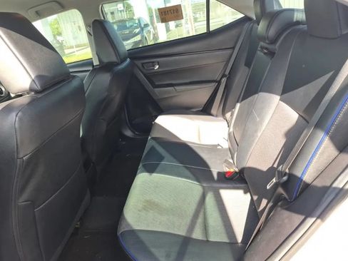 Used 2019 Toyota Corolla SE FWD image 11