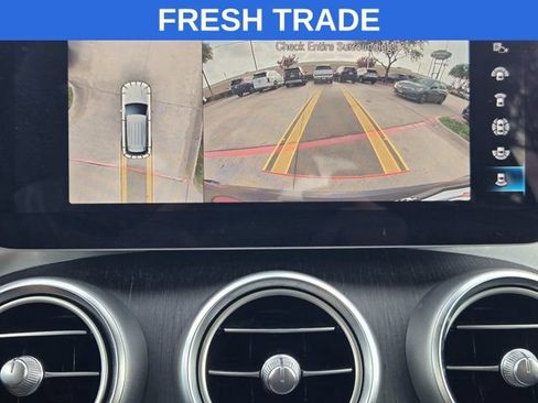 Used 2021 Mercedes-Benz GLC 300 4MATIC image 17