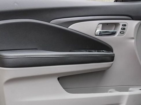 New 2026 Honda Ridgeline RTL image 14