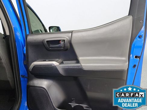 Used 2021 Toyota Tacoma SR5 RWD image 22