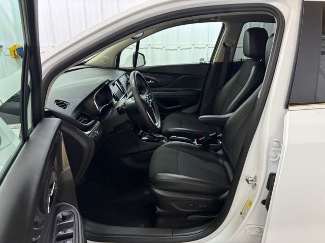 Used 2022 Buick Encore Preferred w/ Safety Package AWD/4WD image 26
