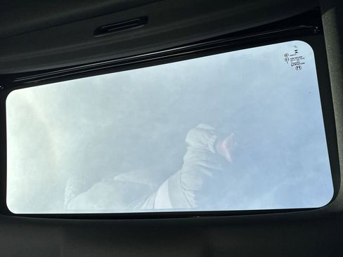 Used 2025 Honda CR-V Sport-L image 16