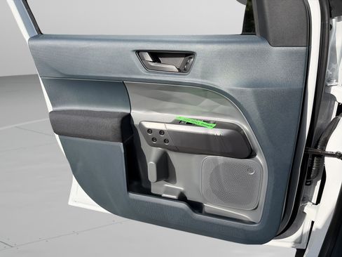 New 2026 Ford Maverick XL FWD image 15
