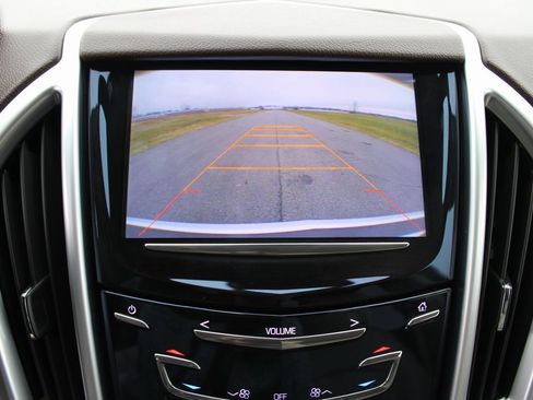 Used 2015 Cadillac SRX Luxury w/ Driver Awareness Package image 18