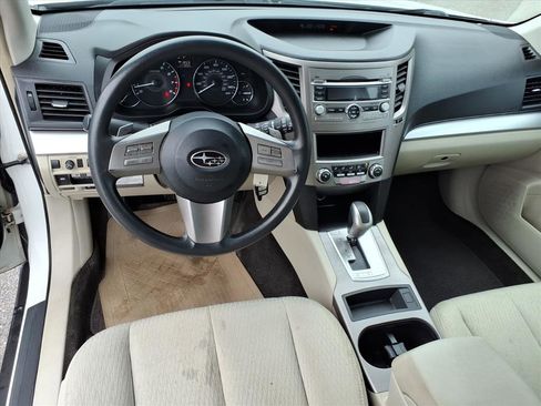 Used 2011 Subaru Outback 2.5i image 11