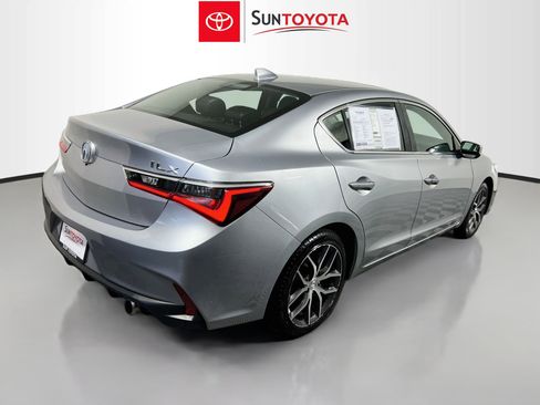 Used 2021 Acura ILX w/ Premium Package FWD image 4