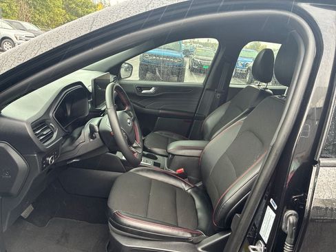 Used 2025 Ford Escape ST-Line Select w/ Tech Pack #1 AWD/4WD image 12