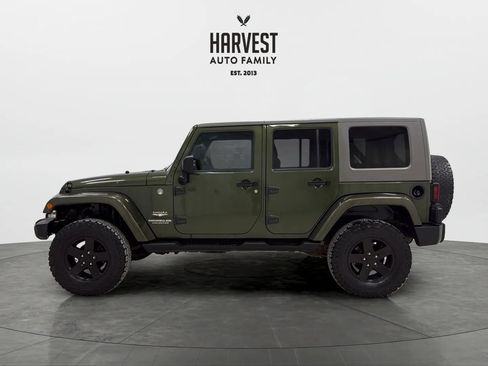 Used 2007 Jeep Wrangler Unlimited Sahara w/ Trailer Tow Group image 1