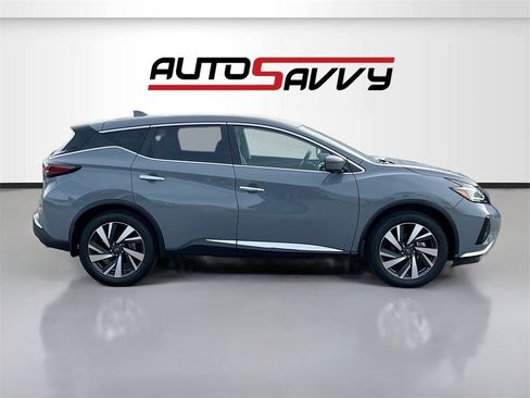 Used 2024 Nissan Murano SL image 8