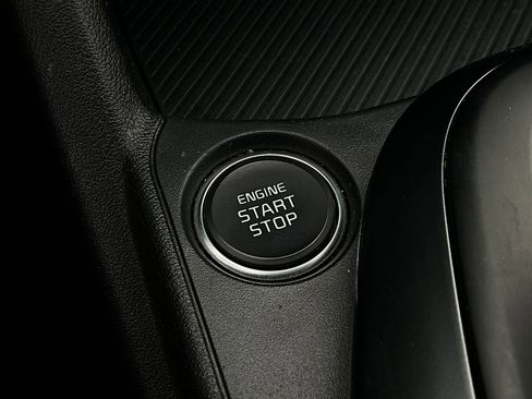 Used 2025 Kia K4 LXS image 25
