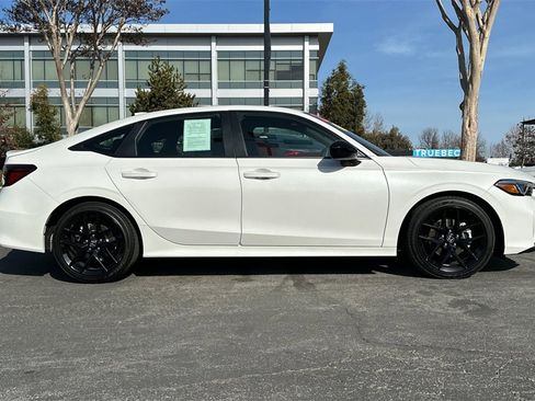 Certified 2026 Honda Civic Sport image 2