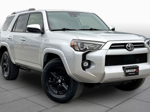 Used 2023 Toyota 4Runner SR5 image 3