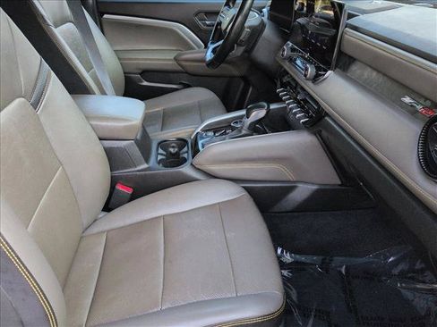 Used 2023 Chevrolet Colorado ZR2 w/ Desert Boss Special Edition AWD/4WD image 18
