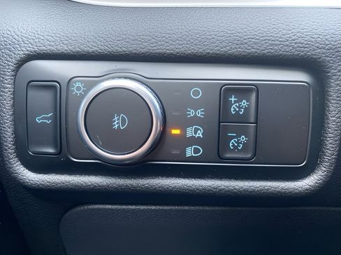 Used 2023 Ford Explorer XLT w/ Equipment Group 202A image 45