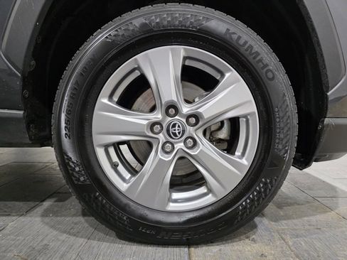 Used 2024 Toyota RAV4 XLE image 25