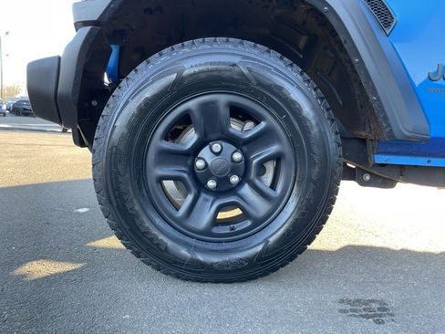 Used 2021 Jeep Wrangler Unlimited Sport image 28