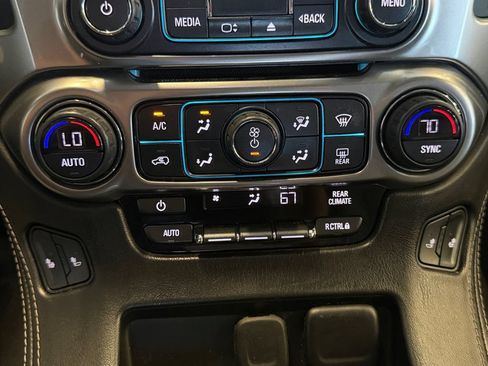 Used 2019 Chevrolet Tahoe LT RWD image 23