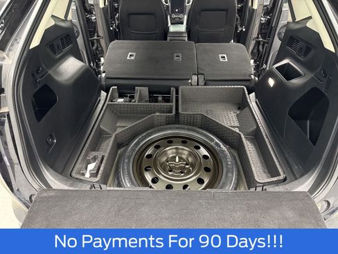 Certified 2024 Ford Edge SE image 40