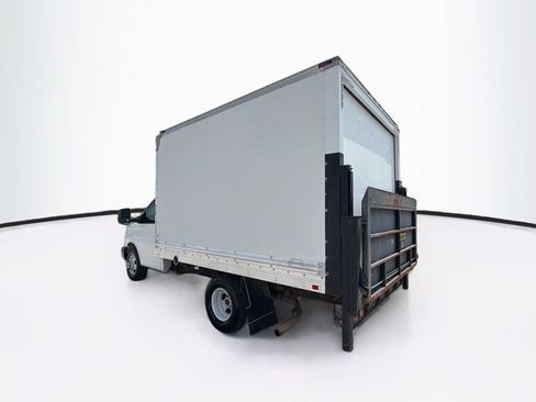 Used 2014 GMC Savana 3500 RWD image 6