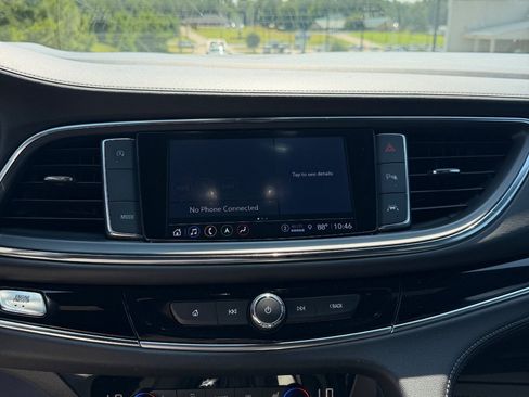 Used 2023 Buick Enclave Avenir w/ Avenir Technology Package FWD image 17