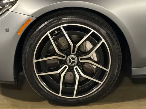 Used 2023 Mercedes-Benz E 350 Sedan image 25
