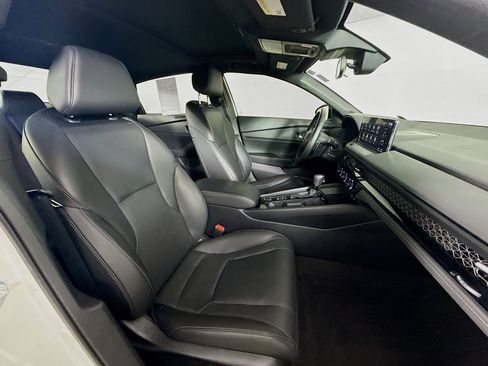 Used 2023 Honda Accord Sport image 35