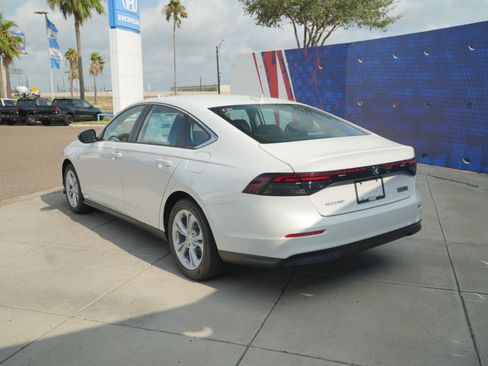 New 2026 Honda Accord LX image 9