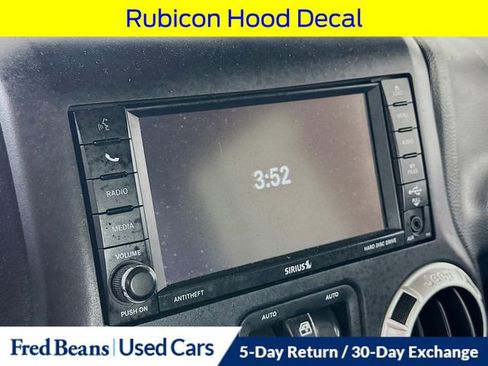 Used 2016 Jeep Wrangler Unlimited Rubicon image 17