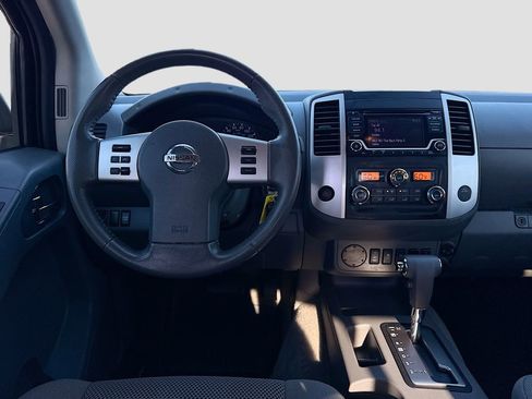 Used 2018 Nissan Frontier SV w/ Value Truck Package RWD image 23