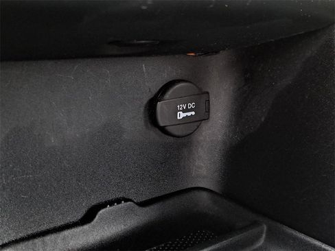 Used 2012 Dodge Avenger SXT image 29