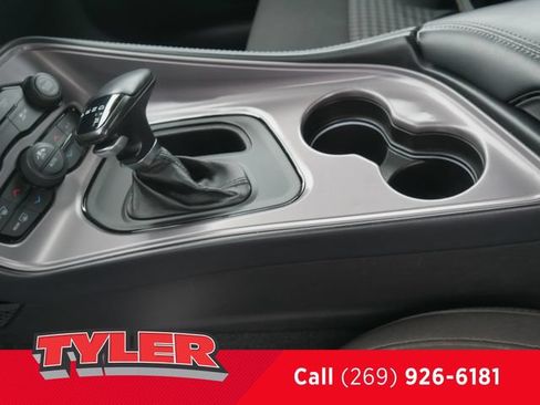 Used 2023 Dodge Challenger SXT RWD image 32
