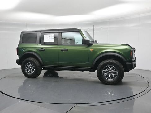 Certified 2025 Ford Bronco Badlands AWD/4WD image 25