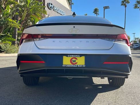 New 2026 Hyundai Elantra SEL Sport image 10
