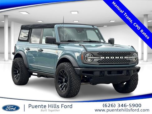 Used 2022 Ford Bronco Badlands image 1