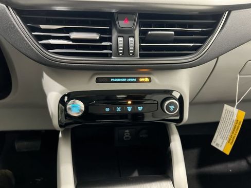 Used 2024 Ford Escape SE FWD image 10