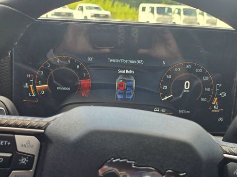 Used 2025 Ford Mustang GT RWD image 23