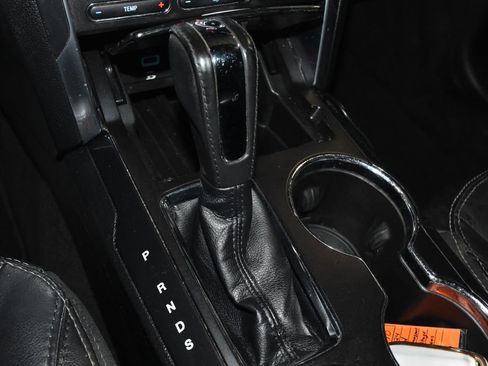 Used 2016 Ford Explorer Limited image 17
