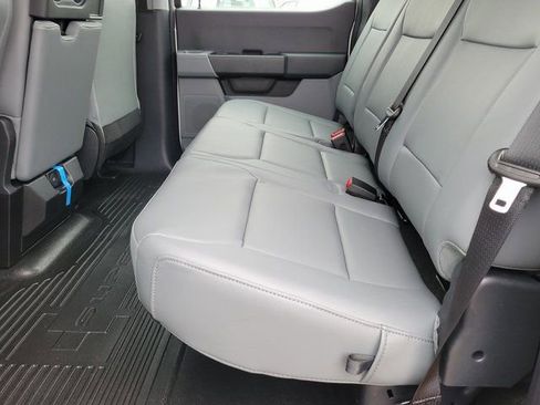 New 2026 Ford F250 XL w/ XL Chrome Package image 10