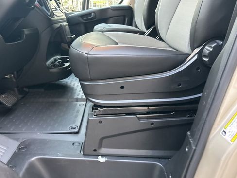 New 2026 RAM ProMaster 2500 w/ Premium Convenience Group image 36