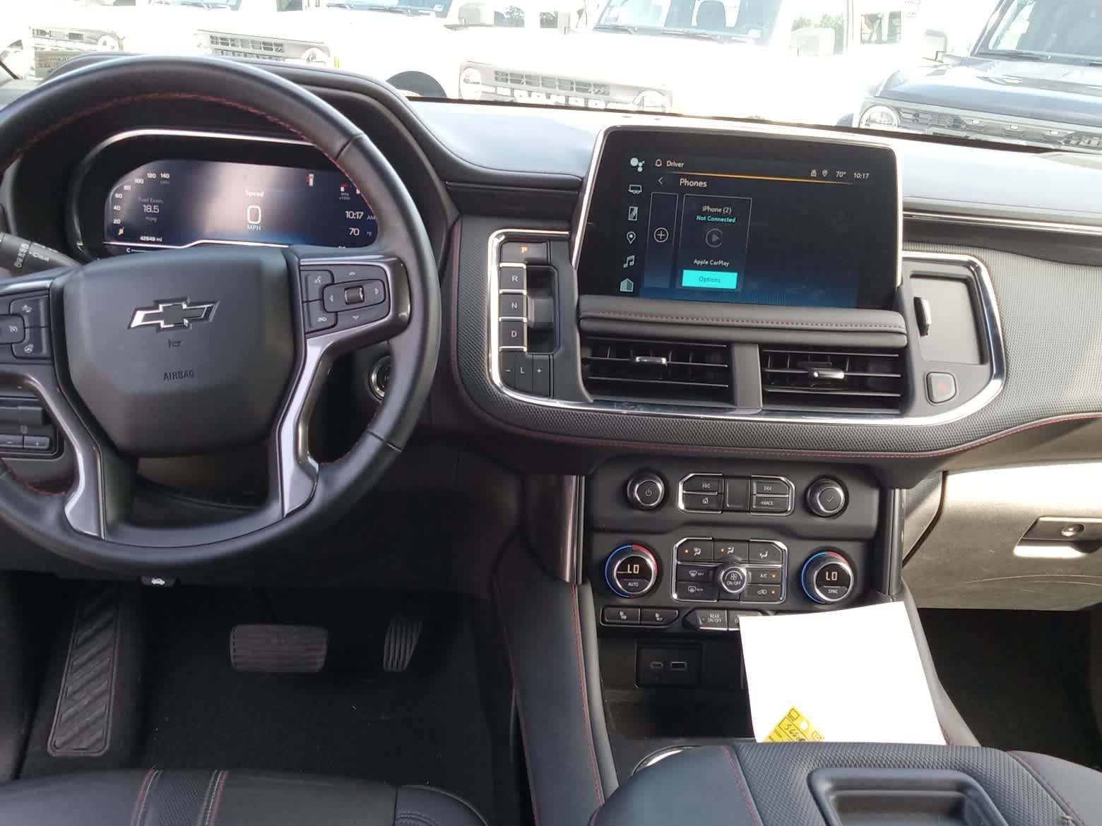 Used 2024 Chevrolet Suburban RST w/ Luxury Package AWD/4WD image 14
