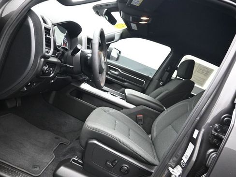 Used 2025 RAM 1500 Big Horn AWD/4WD image 11