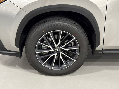 Used 2024 Lexus NX 350 AWD image 8