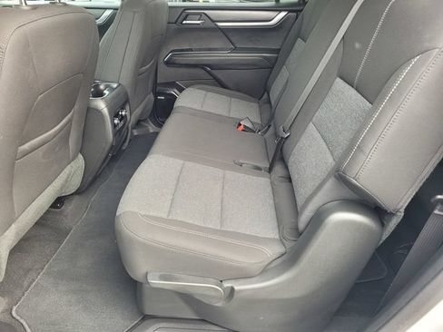 Used 2026 GMC Acadia Elevation FWD image 15