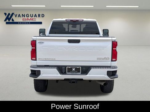 Used 2024 Chevrolet Silverado 3500 High Country w/ High Country Premium Package AWD/4WD image 6