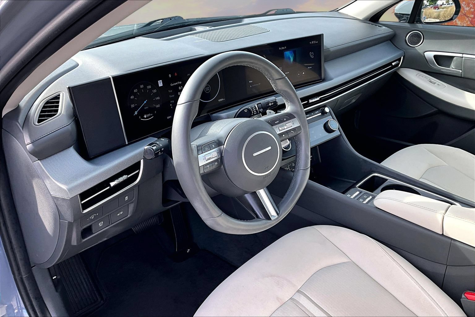 Used 2025 Hyundai Sonata SEL FWD image 17