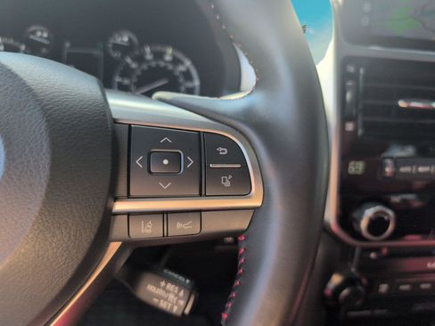 Certified 2023 Lexus GX 460 Premium image 18