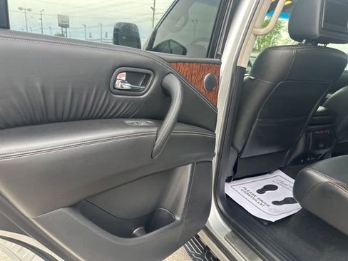 Used 2017 Nissan Armada Platinum AWD/4WD image 29